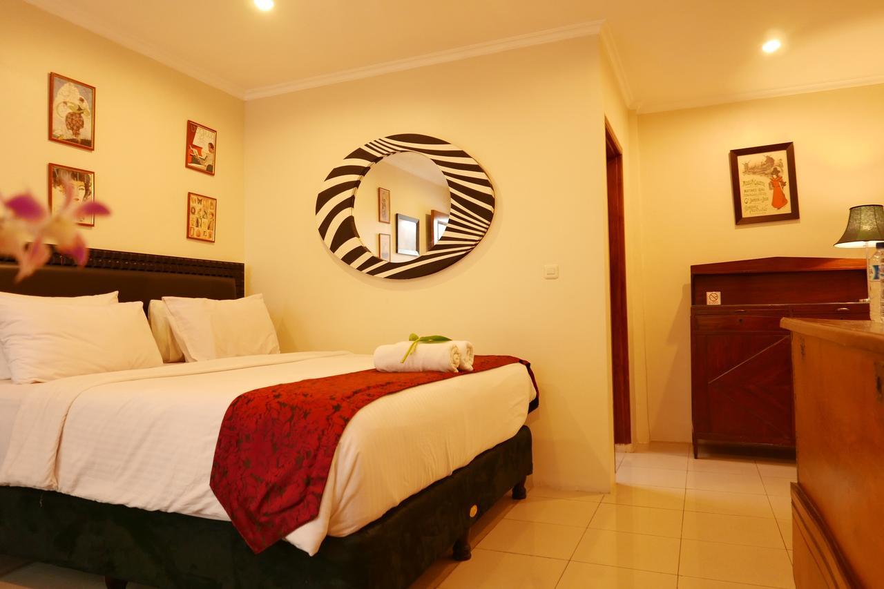 Ciwulan 36 Guest House Bandung Exterior foto