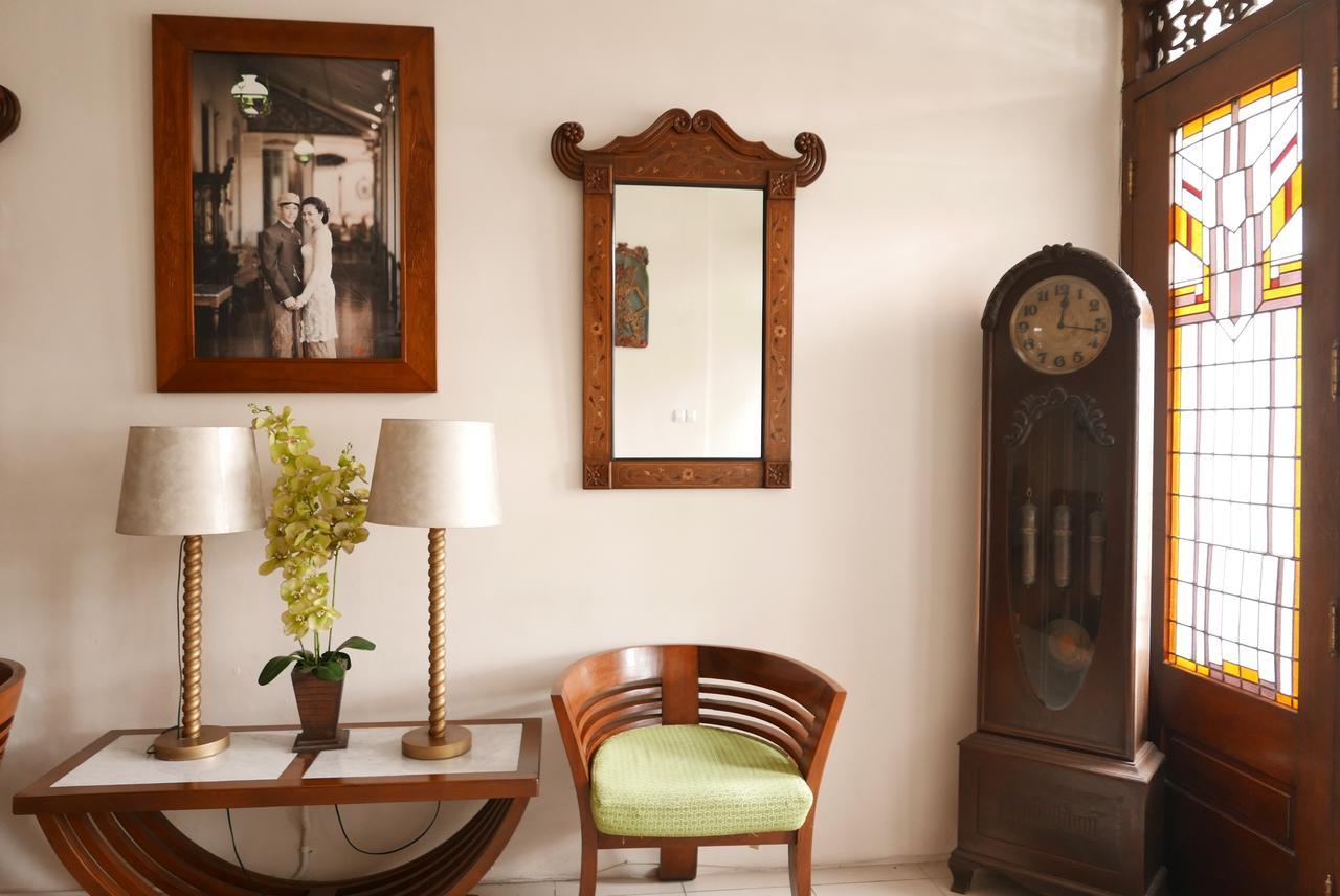 Ciwulan 36 Guest House Bandung Exterior foto